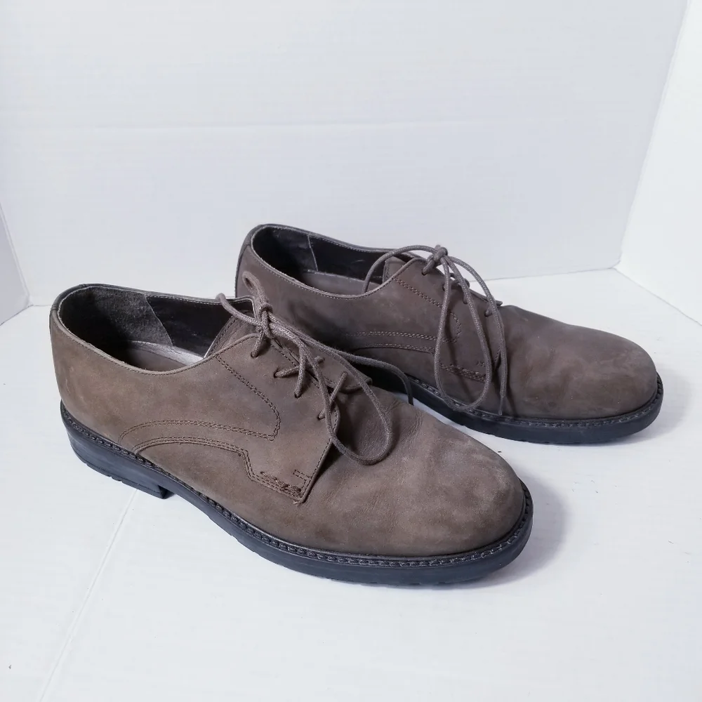 NUNN BUSH BROWN LEATHER UPPER MEN'S DRESS SHOE SIZE 10